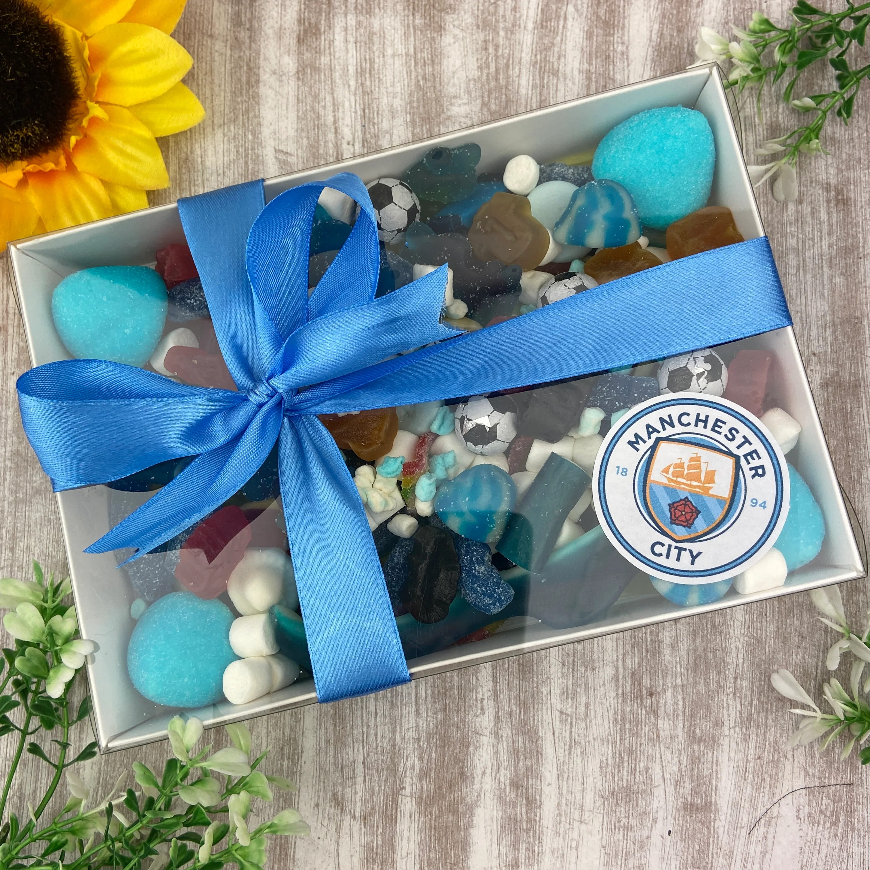 Father’s Day Manchester City Sweet Box - Image 4