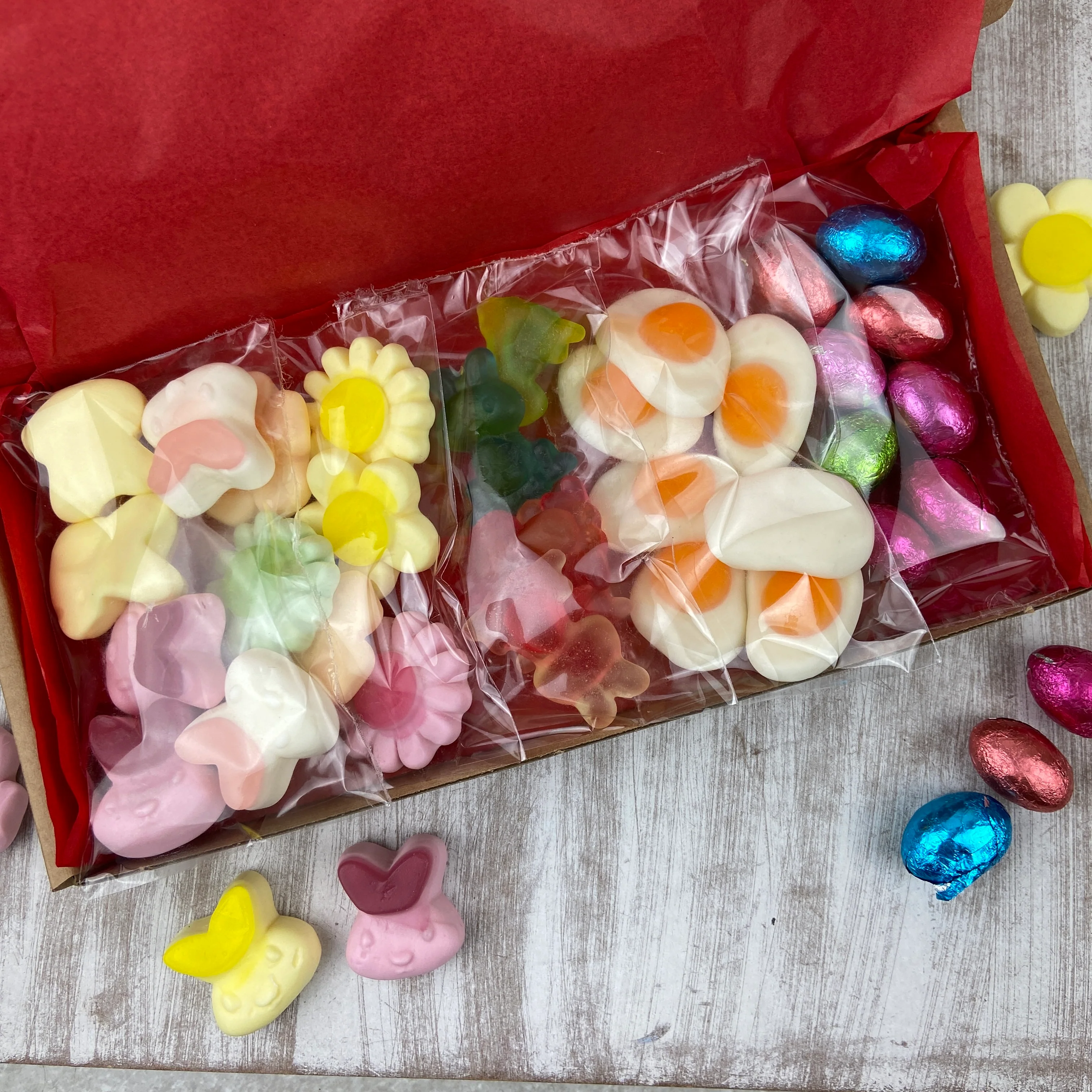 Happy Easter Sweet Box - Image 11