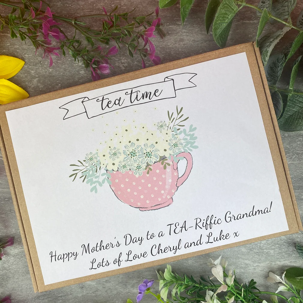 Mother's Day Personalised Tea and Biscuit Box - Image 9