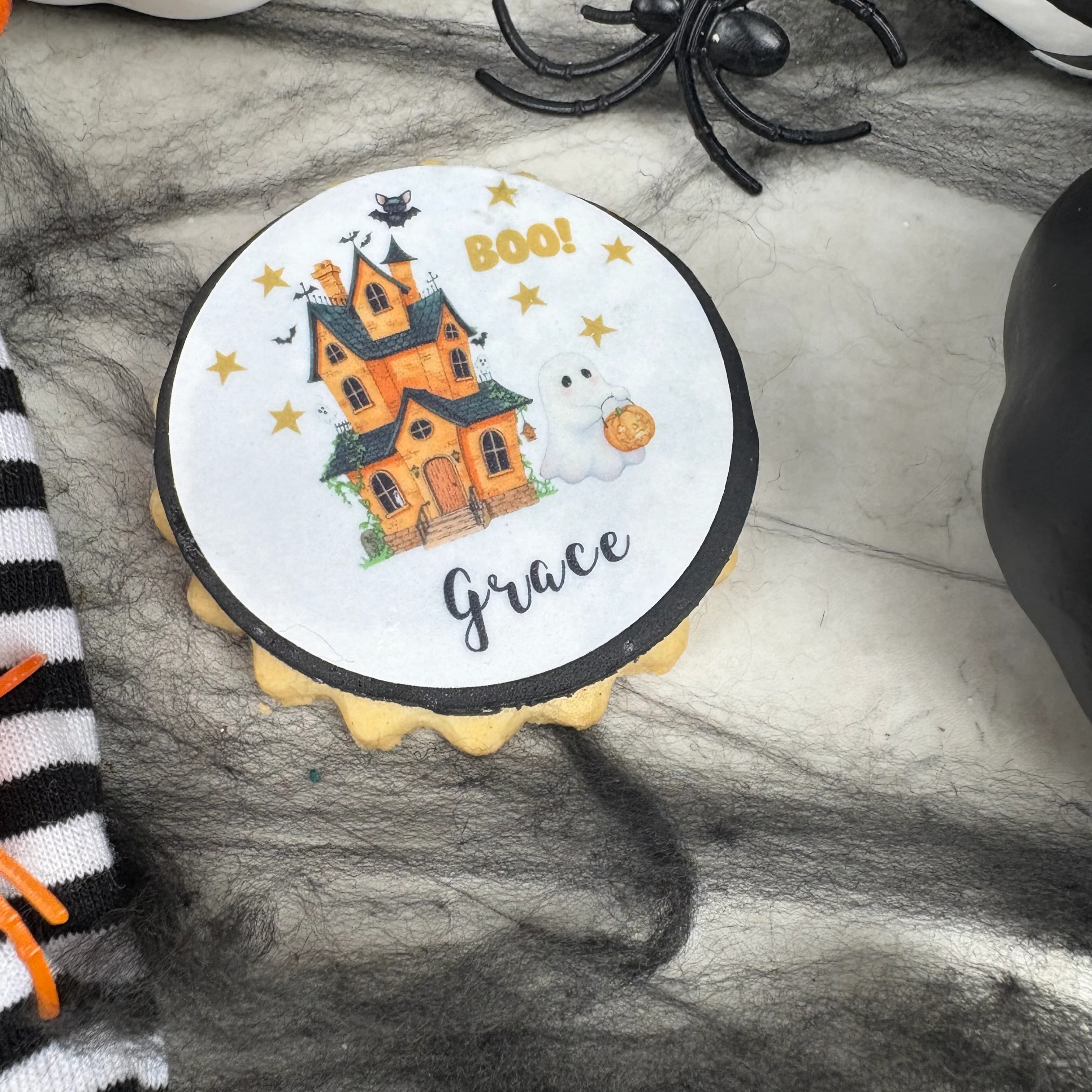 Personalised Halloween Haunted House Biscuit - Image 5