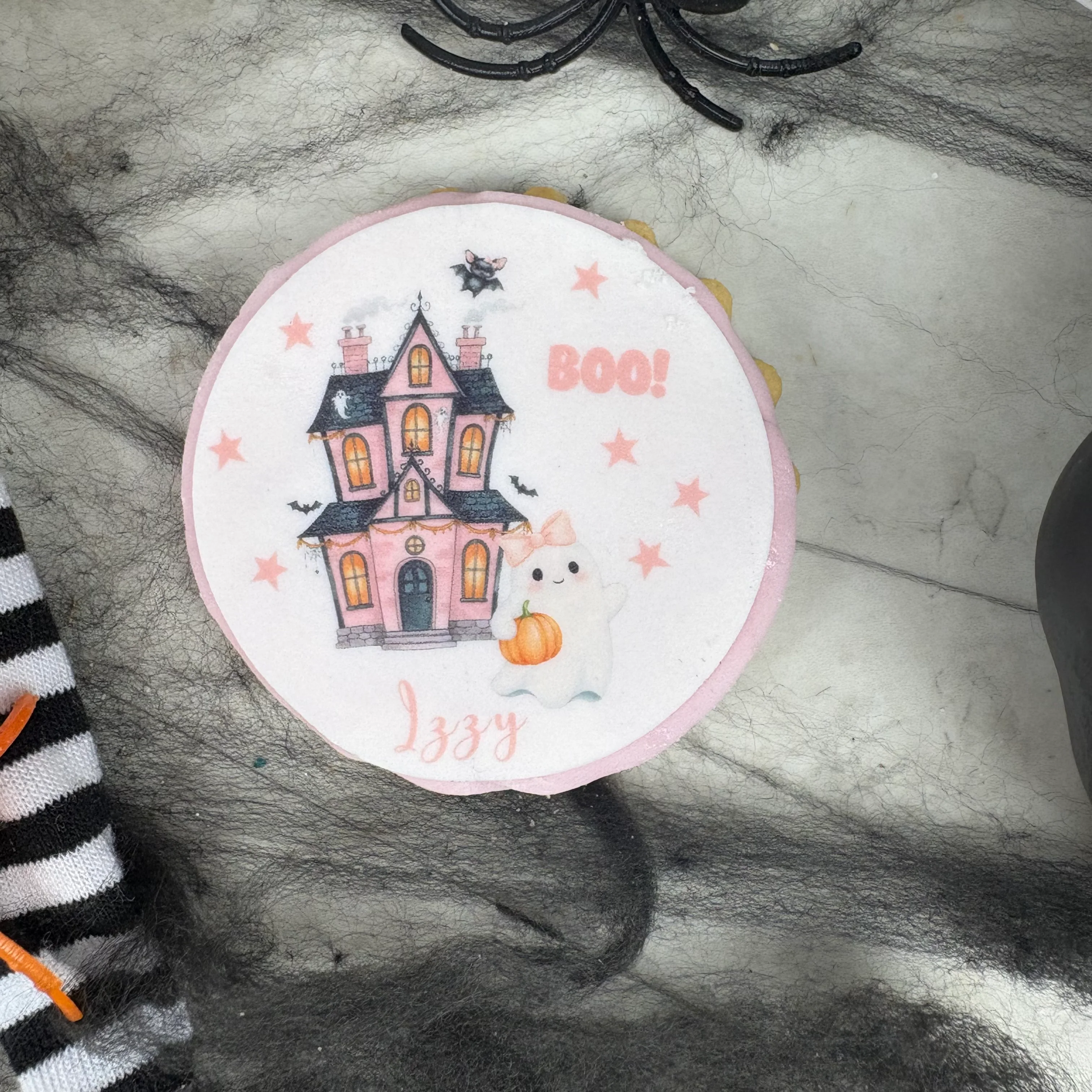 Personalised Halloween Pink Haunted House Biscuit - Image 4