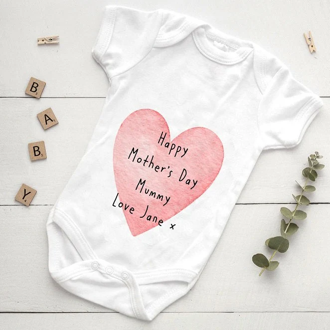 Personalised Happy Mothers Day Love Heart Baby Vest and Bib - Image 3