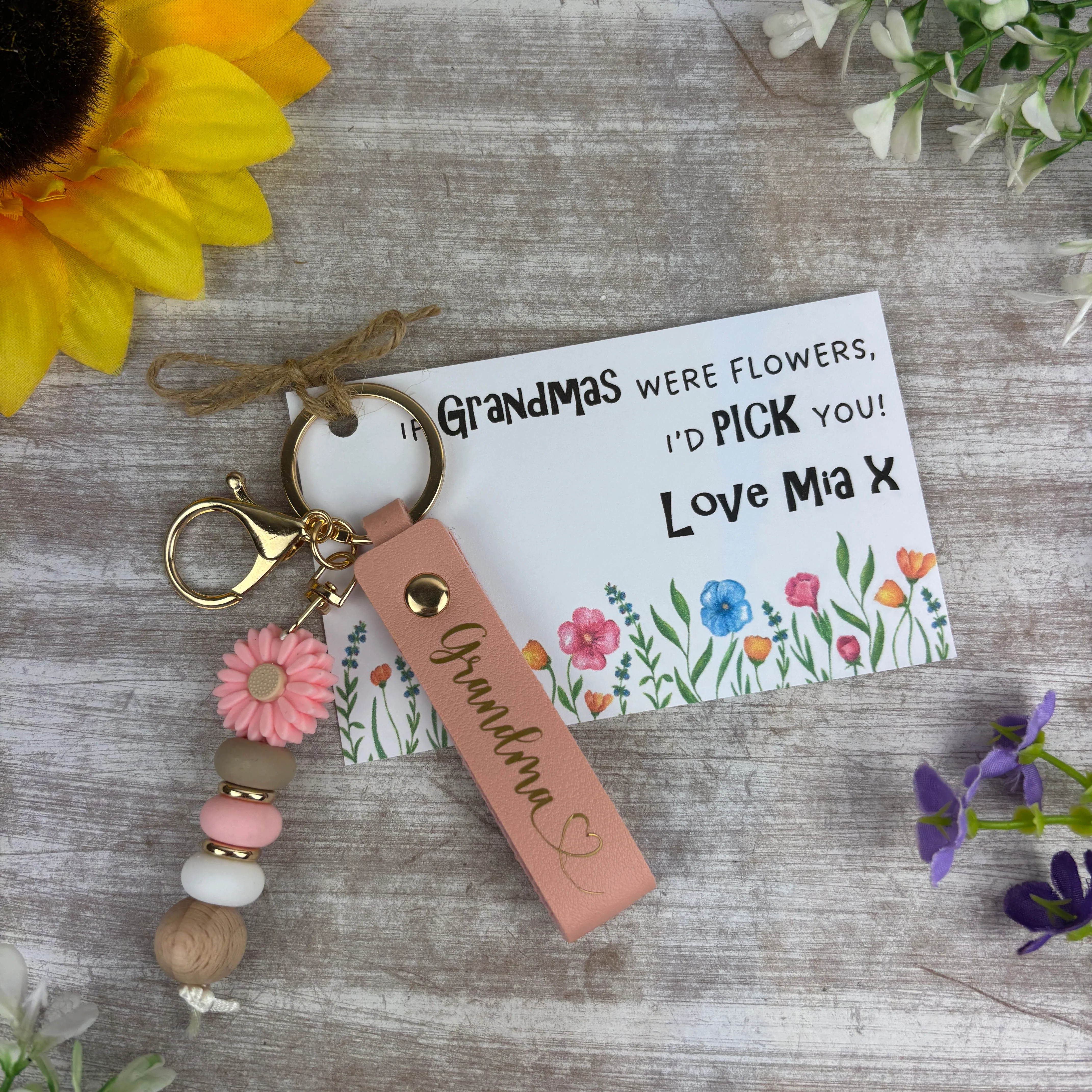 Personalised Mother’s Day Flower Keyring - Image 11