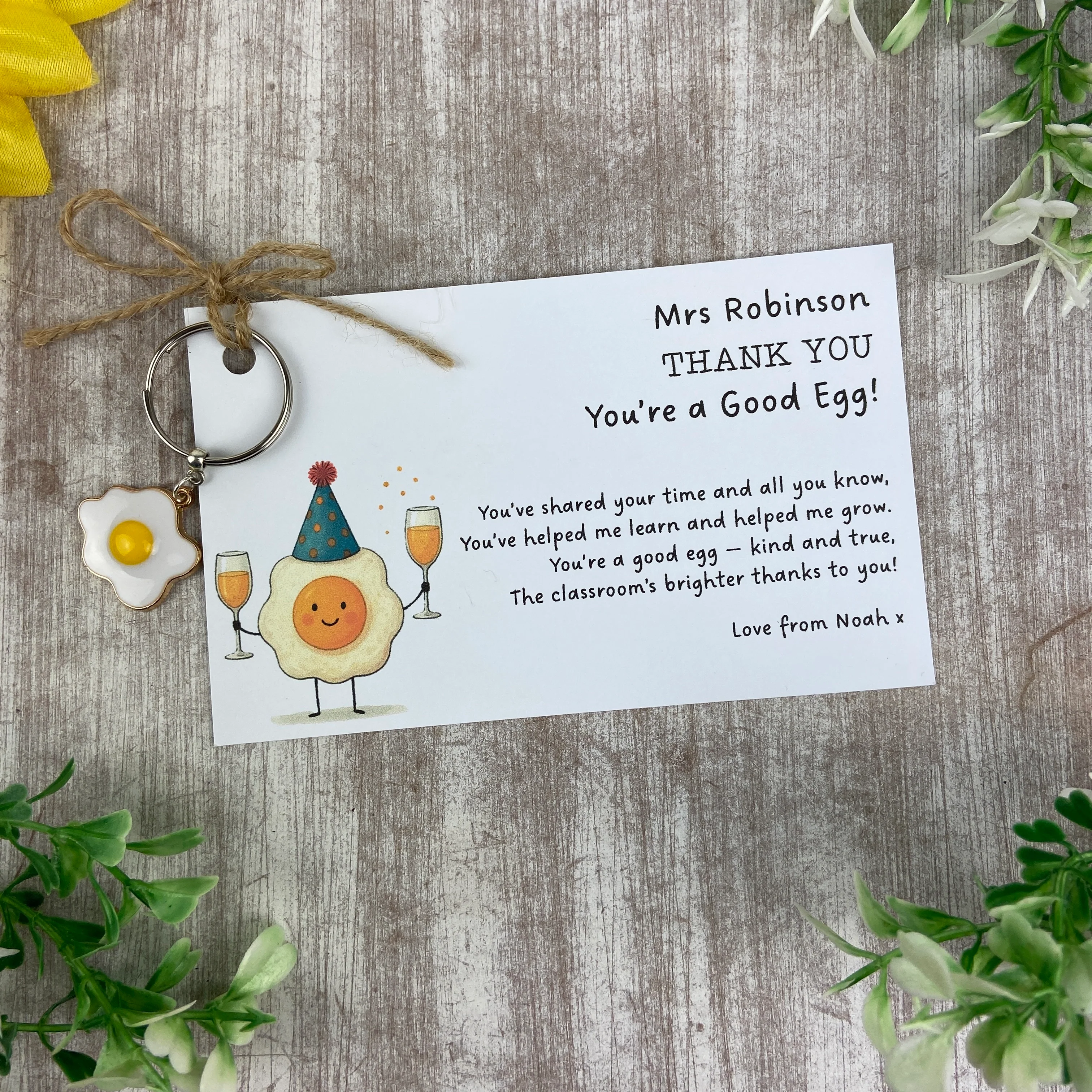 Personalised Teacher Keyring – You’re a Good Egg - Image 4