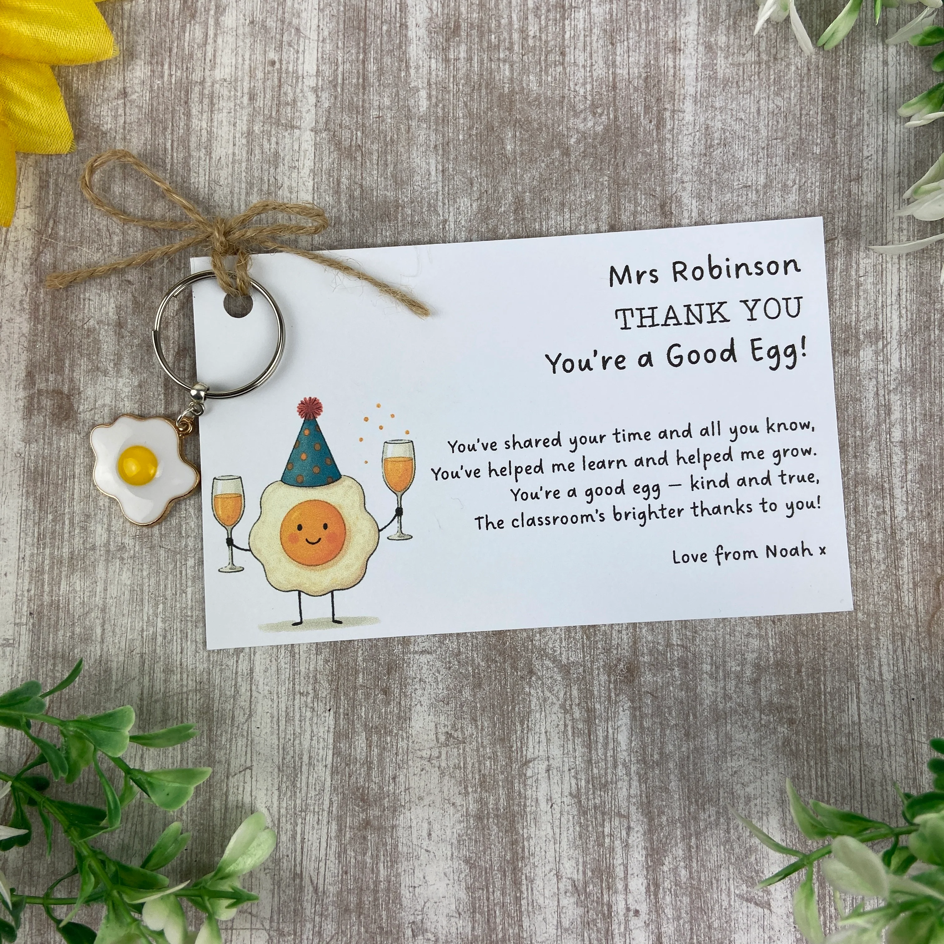 Personalised Teacher Keyring – You’re a Good Egg - Image 9