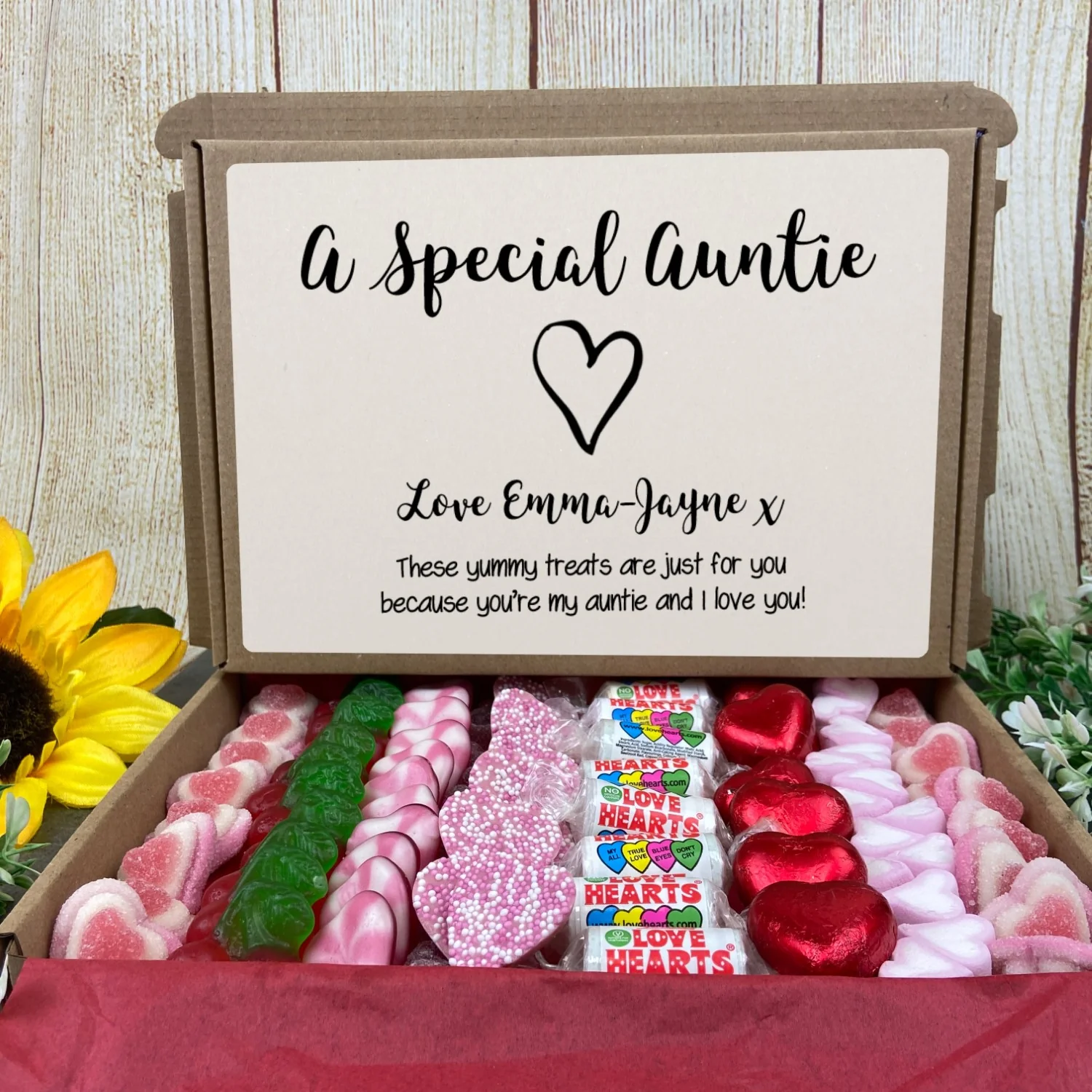 Special Auntie - Heart Sweet Box - Image 3