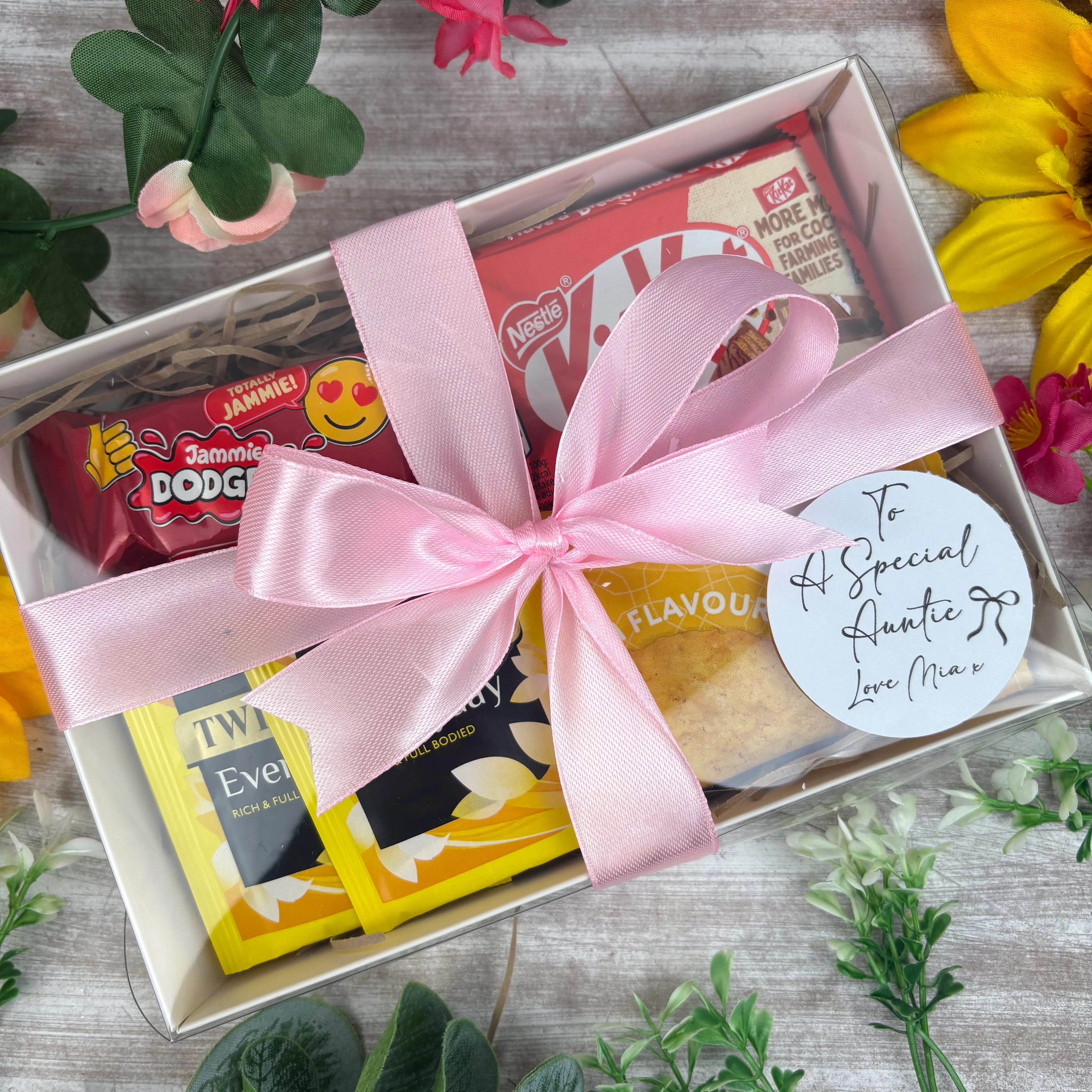 Tea & Biscuit Gift Box - Image 2