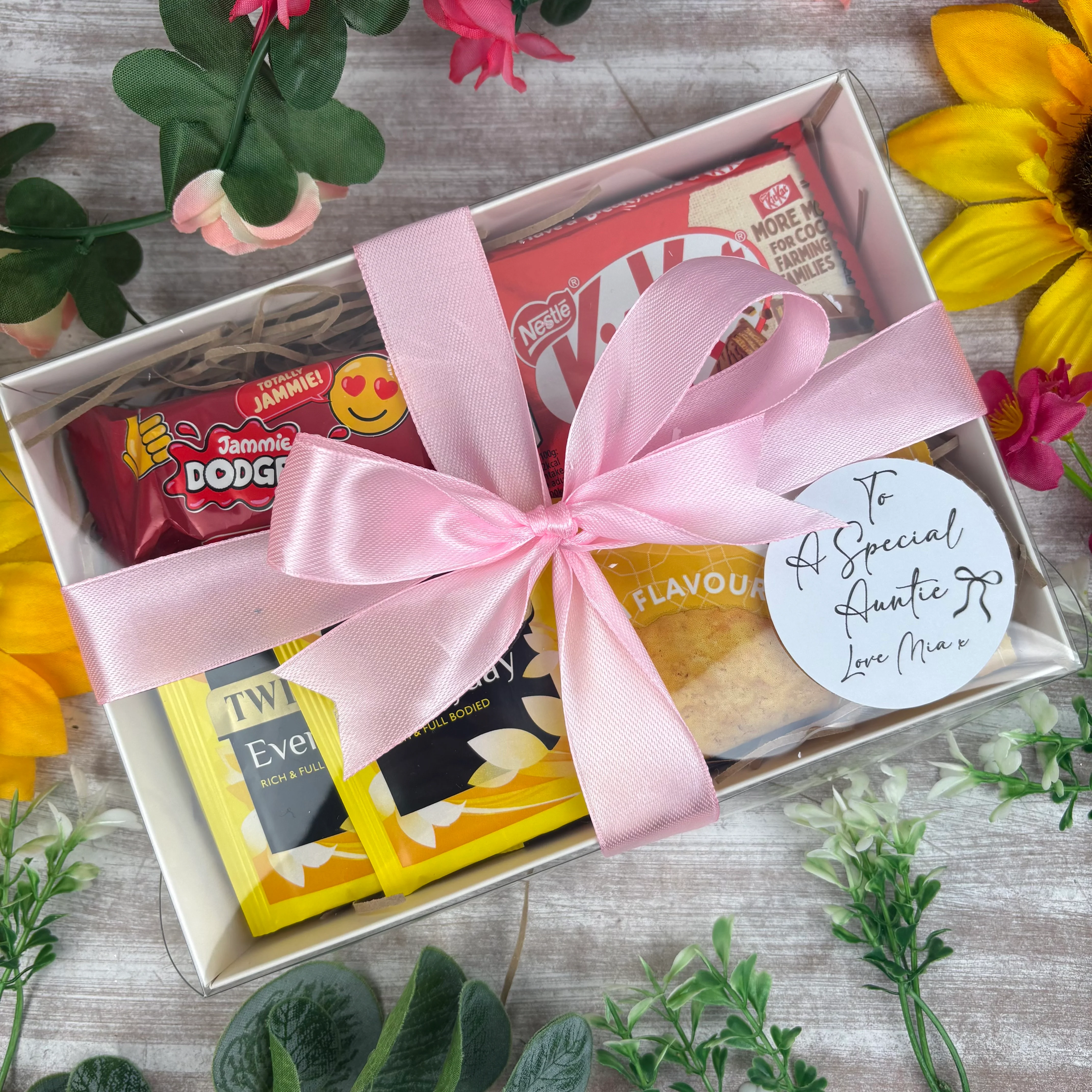 Tea & Biscuit Gift Box - Image 3