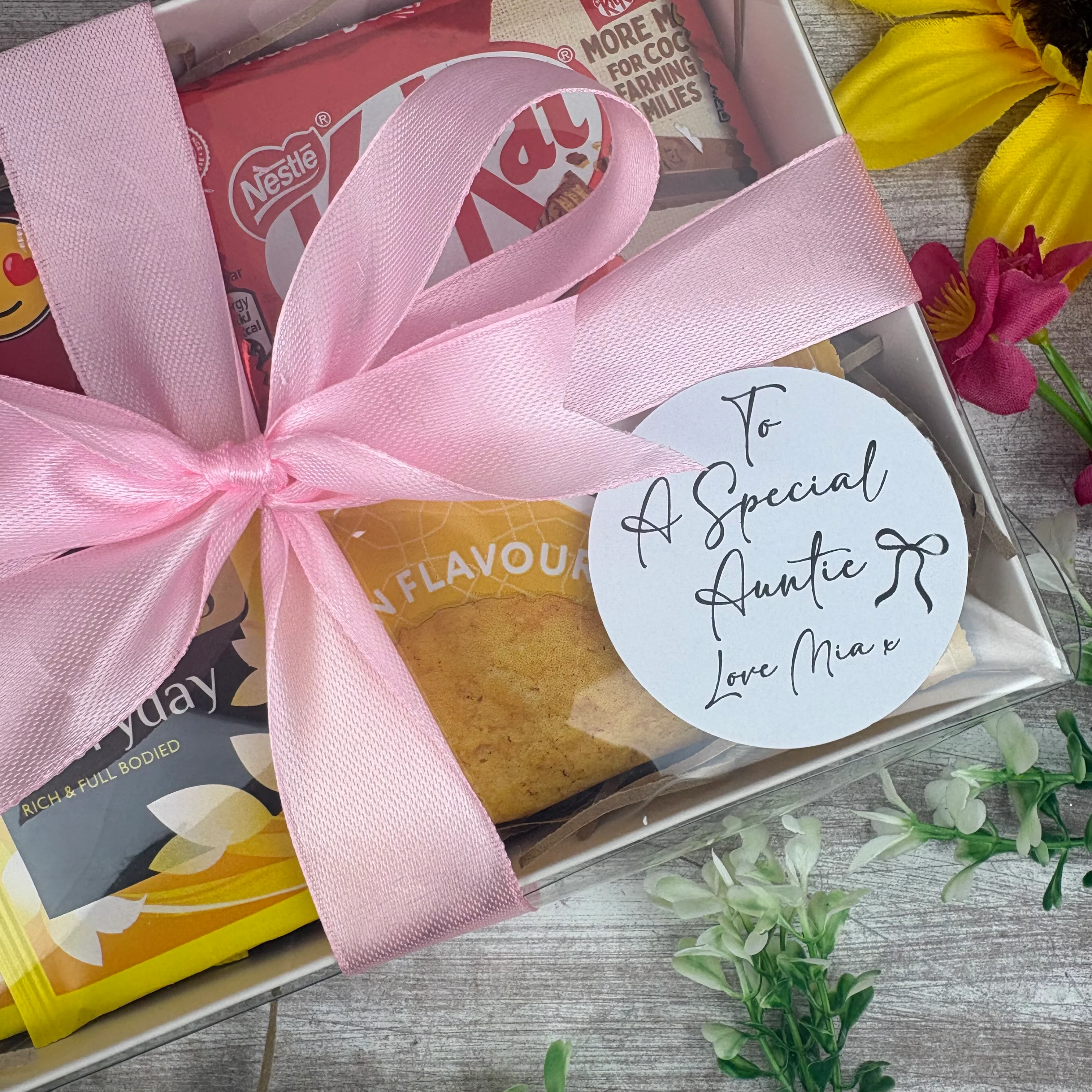 Tea & Biscuit Gift Box - Image 4