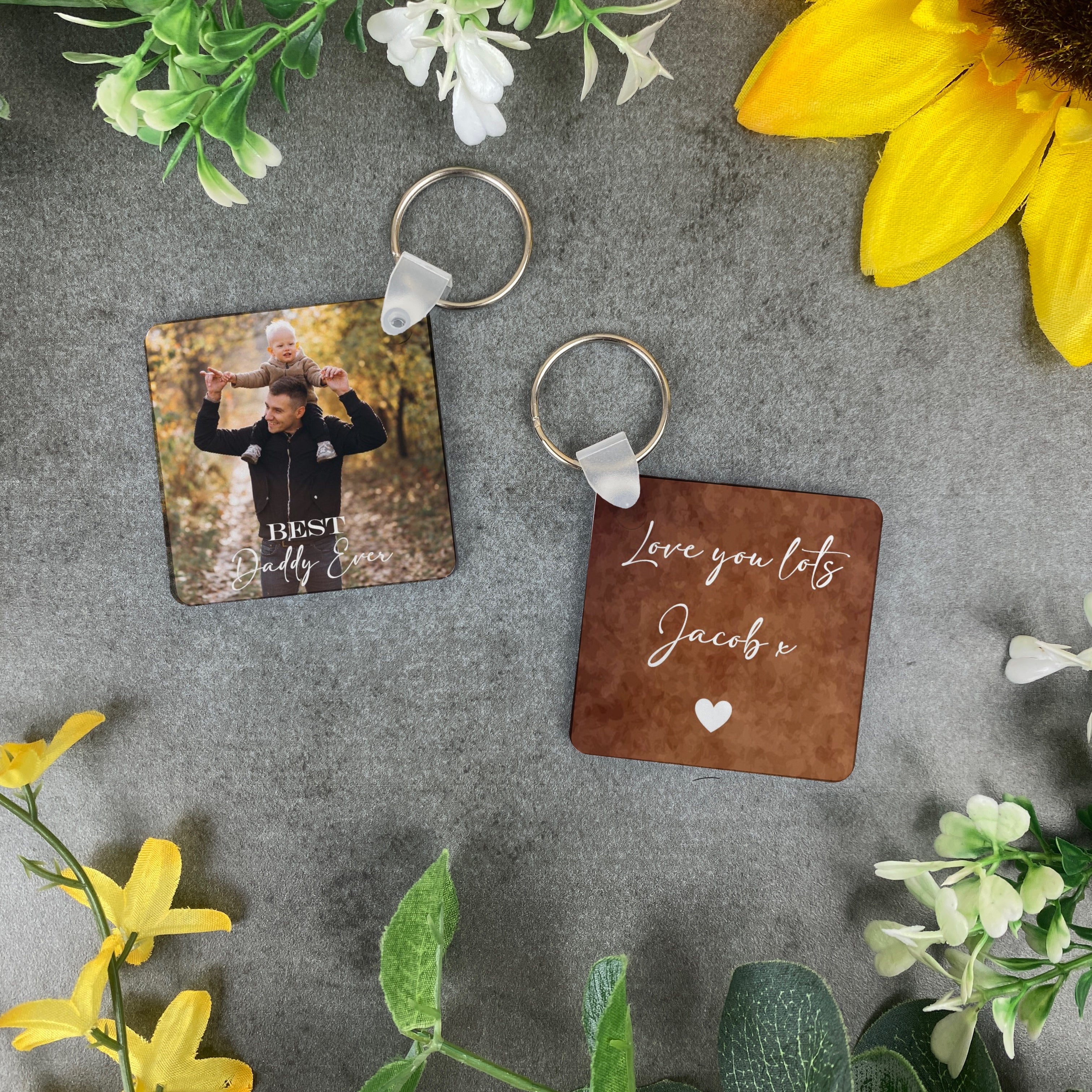 Personalised Photo Wooden Keyring for Dad – Best Dad/Grandad Ever