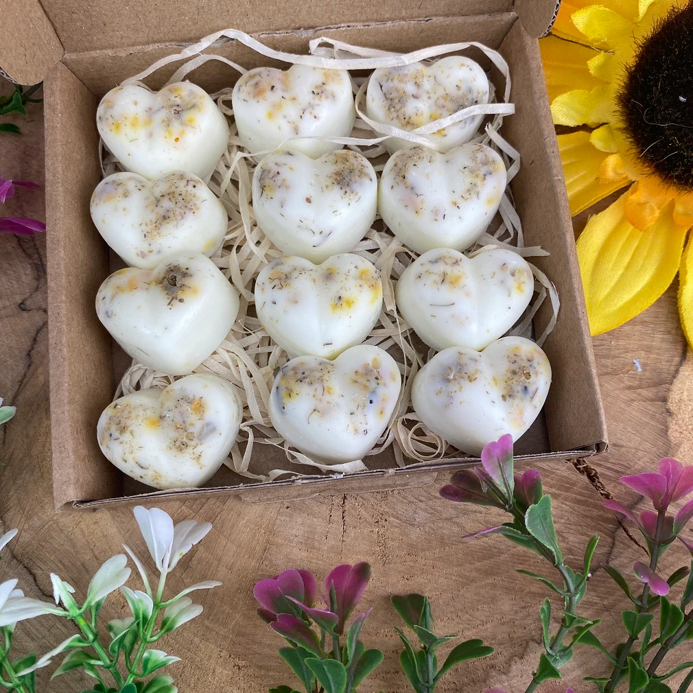 Wax Melt Heart Box Aunties Like You - Image 2
