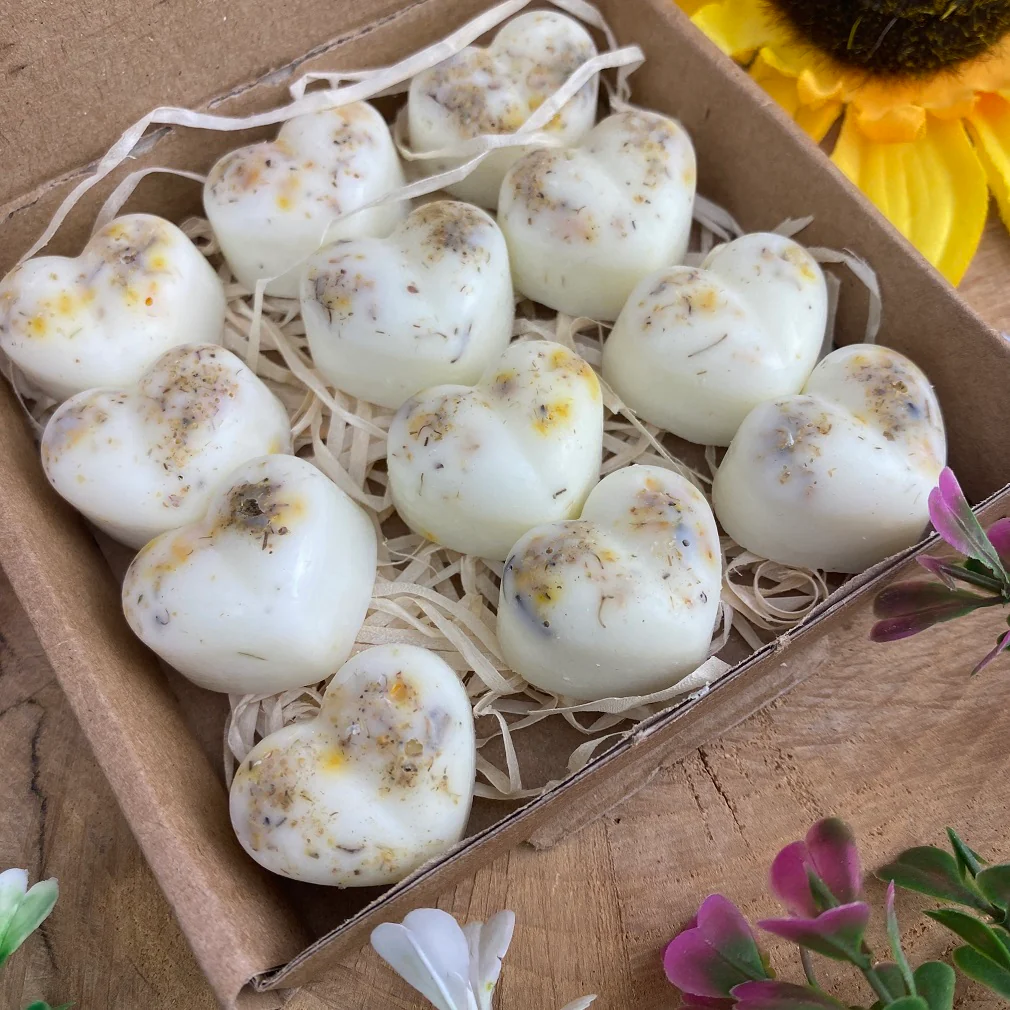 Wax Melt Heart Box Aunties Like You - Image 8